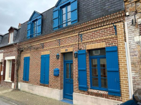 Gîte du Moulin - Appartement plein centre ville - spacieux 2p - 1er etage maison de pécheur à 100m de la plage